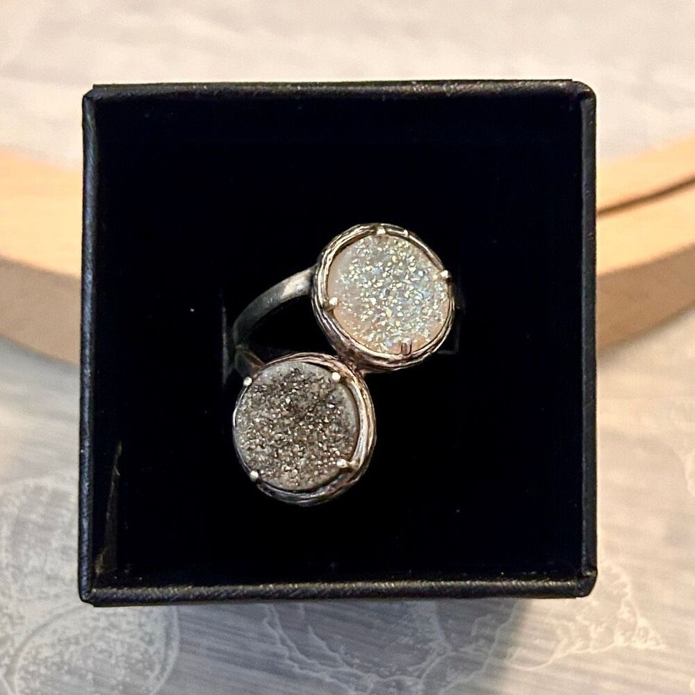 Sterling Silver Druzy Quartz Ring Size 6.25/6.5 Dark Gray Off White Preloved